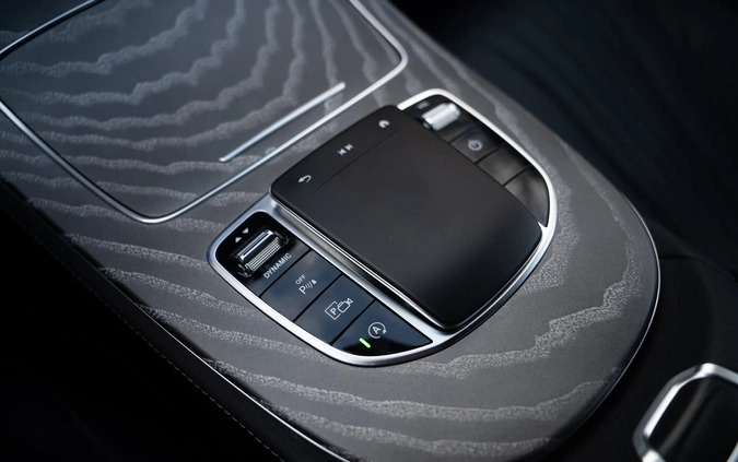 Mercedes-Benz CLS cena 279900 przebieg: 27287, rok produkcji 2021 z Międzychód małe 154
